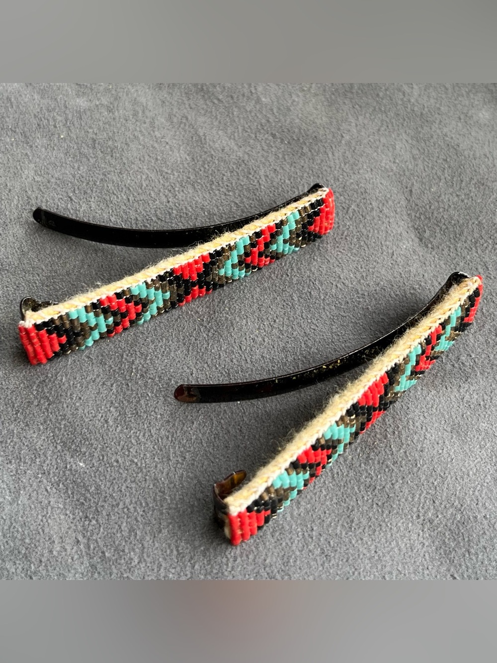Vintage Beaded *Barrette Pair* in Red, Turquoise & Black - Picture 7 of 10